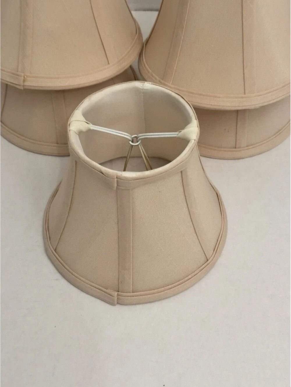 5 Lamp Shades Pair Beige Ecru Fabric 7” Bell Shape Clip On Bulbs